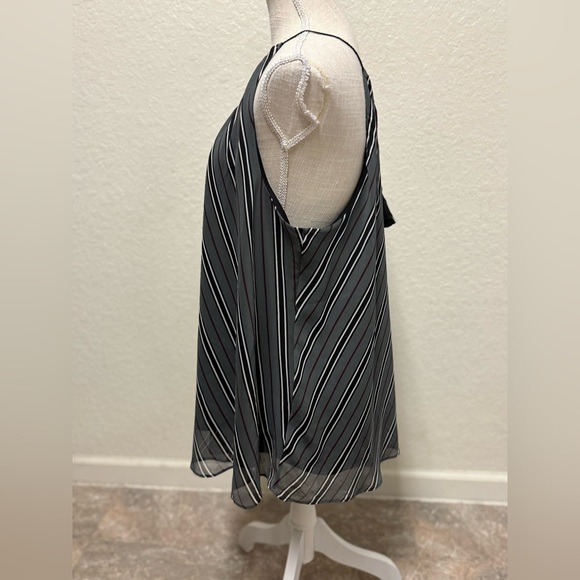 LANE BRYANT Stripes Sleeveless top w Tassel Ties Size 22/24 - Picture 3 of 6